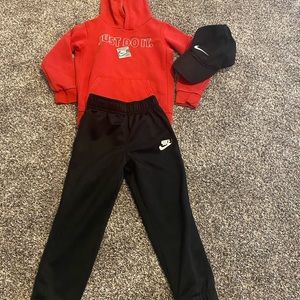 Nike bundle. Boys Size 4T.